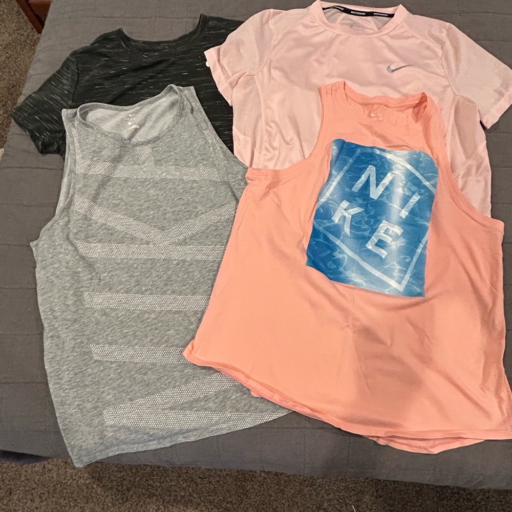 Nike Women’s Tank and Tees